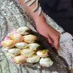 تابلو دست‌ساز میکس مدیا برای عروس و داماد