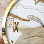 ساعت دیواری دست‌ساز با طراحی هنری