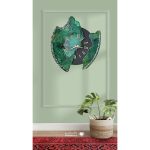 ساعت دیواری شیک و دفرمه سبز و مشکی