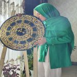 ساعت دیواری طرح خطاطی و رزین