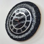 ساعت دیواری مدرن با قاب کریستالی